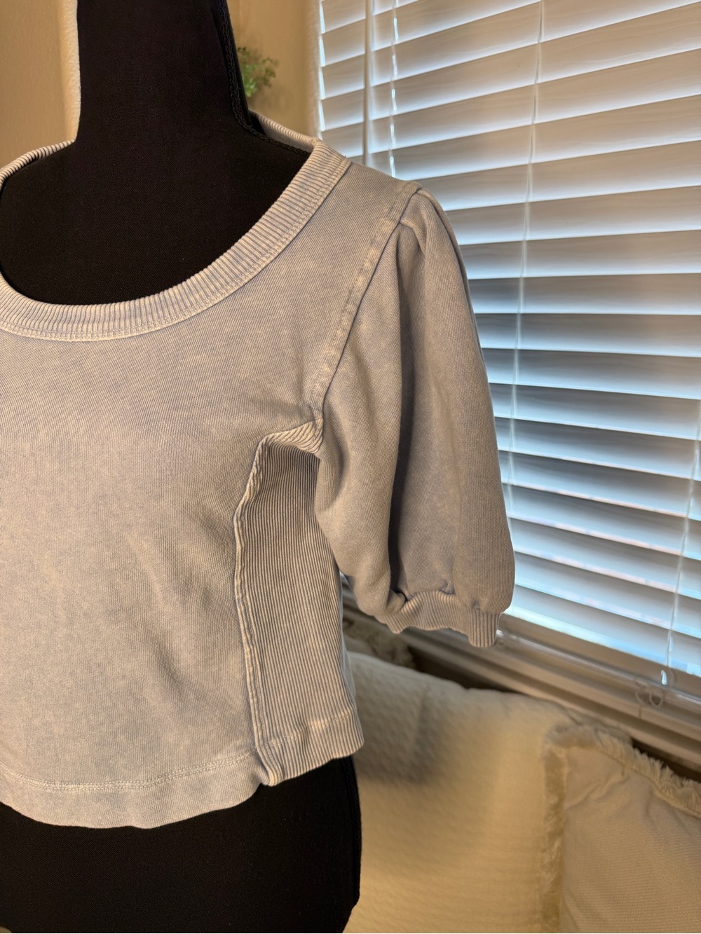 Aerie Seams Right Washed Blue Cropped Puff-Sleeve Sweatshirt Top - Picture 5 of 8